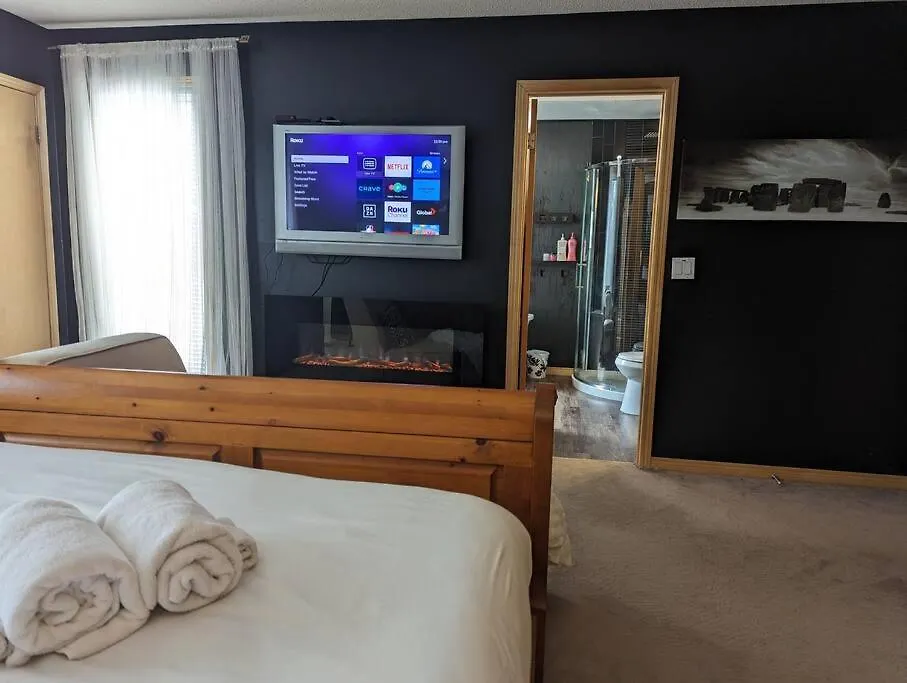 Villa The Gwen - Gym Sauna Hot Tub Winnipeg