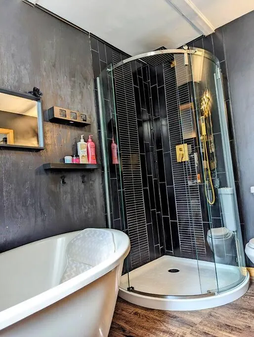 Villa The Gwen - Gym Sauna Hot Tub Winnipeg
