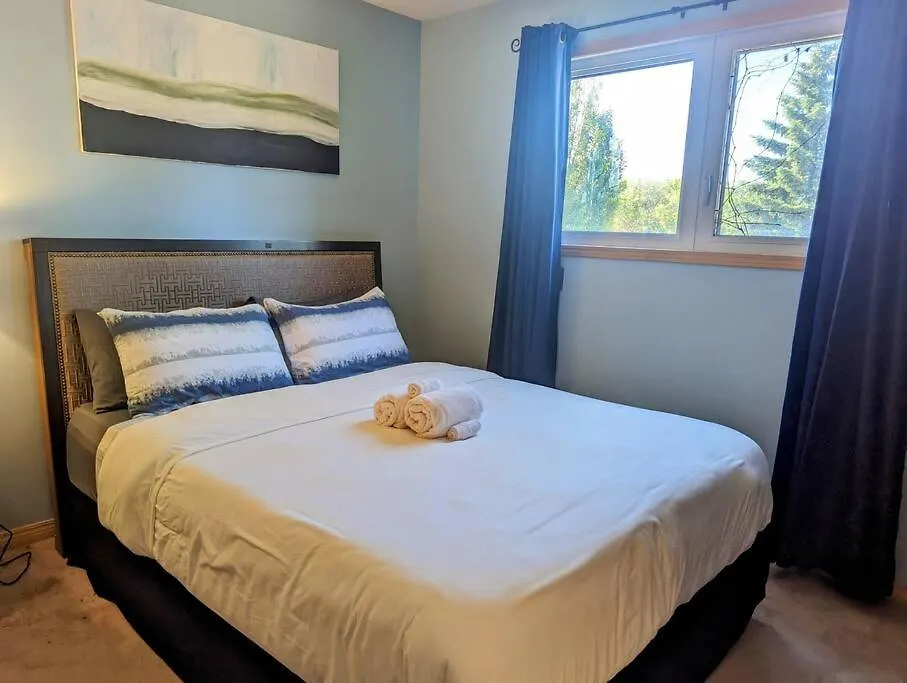 Villa The Gwen - Gym Sauna Hot Tub Winnipeg